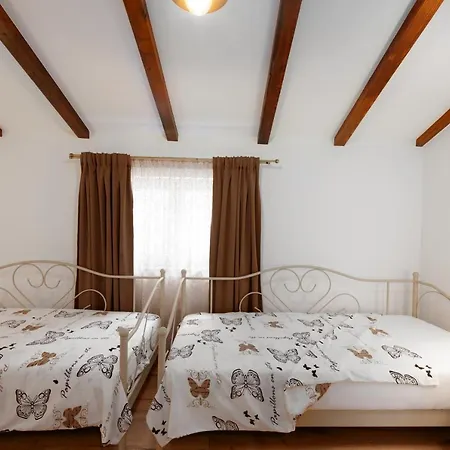 Kuca Za Odmor Villa Jurdani