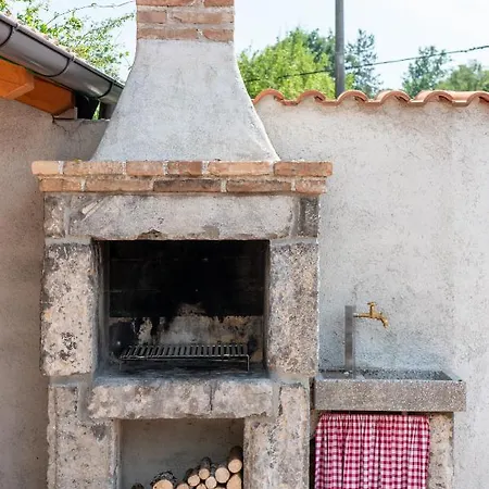 Kuca Za Odmor * Jurdani