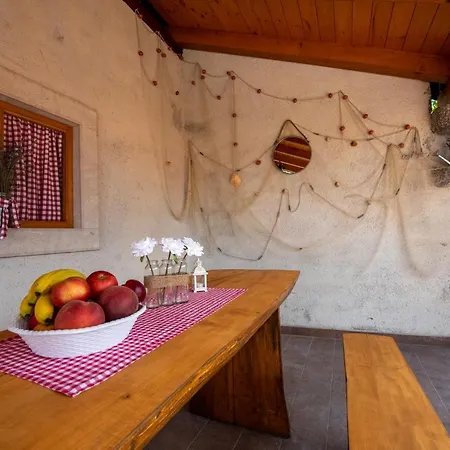 Kuca Za Odmor Villa Jurdani