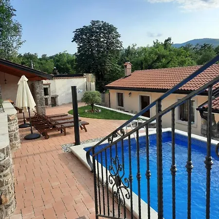 Vila Kuca Za Odmor Jurdani
