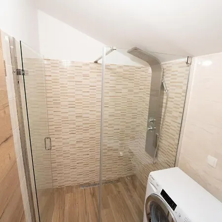 Kuca Za Odmor Villa Jurdani