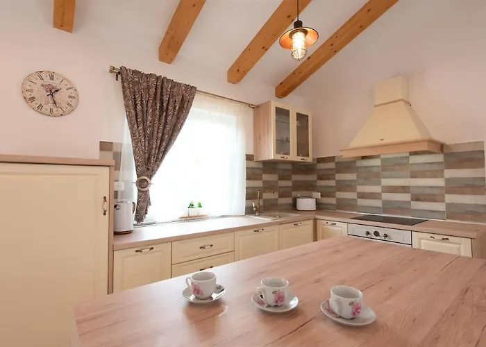 ヴィラ Kuca Za Odmor Jurdani